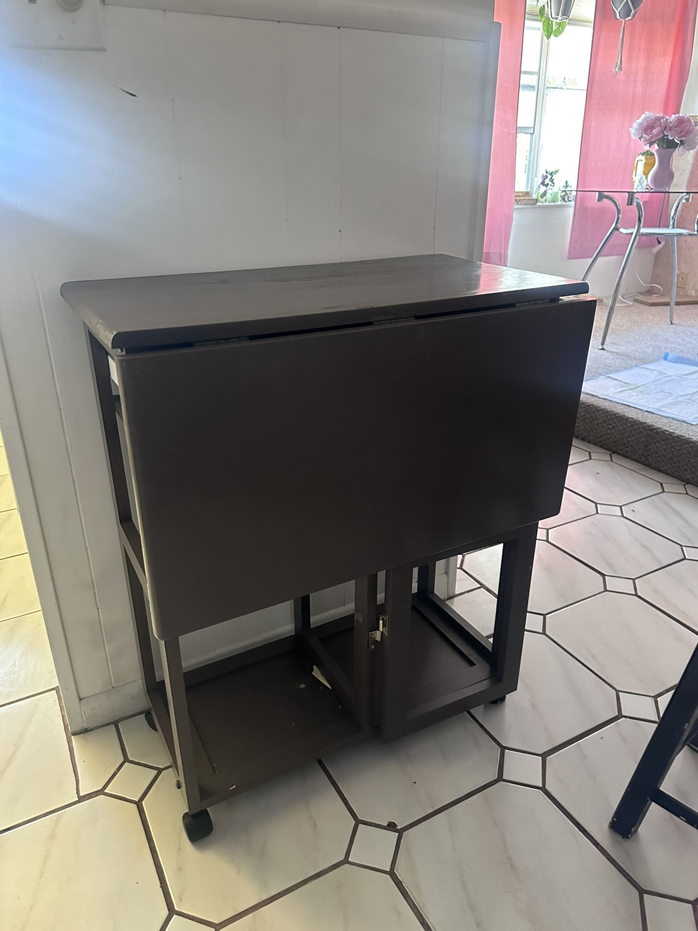 Folding Table / kitchen Table 