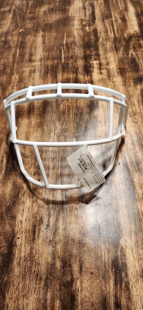 F7 FOOTBALL HELMET SINGLE BAR FACE MASK