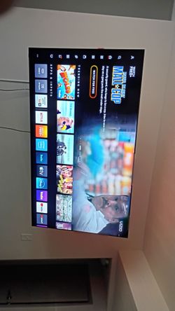 75 in vizio smart tv (mount included)