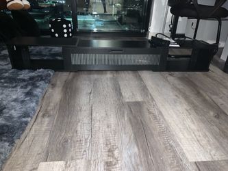 Brand new Floating entertainment stand