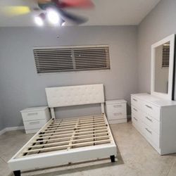 Bedroom Set - Juego De Cuarto 