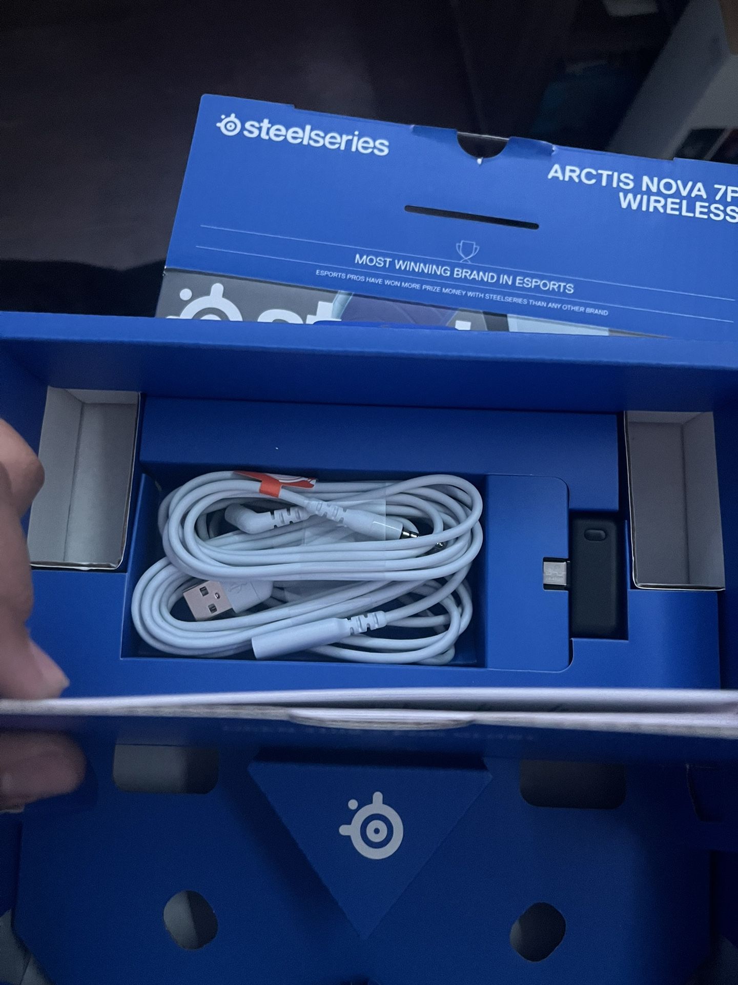 BRAND NEW Steelseries 7P Wireless Headset for Sale in Fontana, CA OfferUp