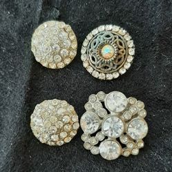 4 beautiful Vintage Rhinestone buttons.
$4 each 