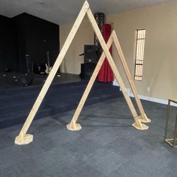 Triangle Wedding Decor 