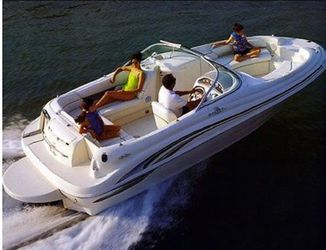 2000 Sea Ray 210 Sundeck handy man special with trailer minor ground issue