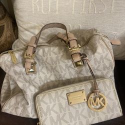 Mk Purse And Wallet Set