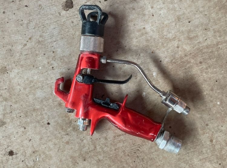 Milwaukee Paint spray gun