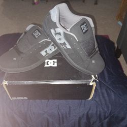 DC Men's Skateboarding Shoes Size 12 - New