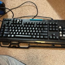logitech 100% gaming keyboard 