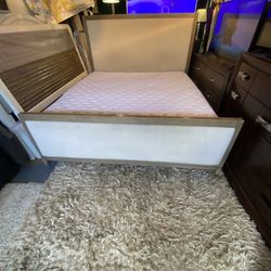 King Bed Frame And Mattress 