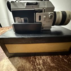 Canon 814 Autozoom super 8 camera / Film Tested / Fully Working