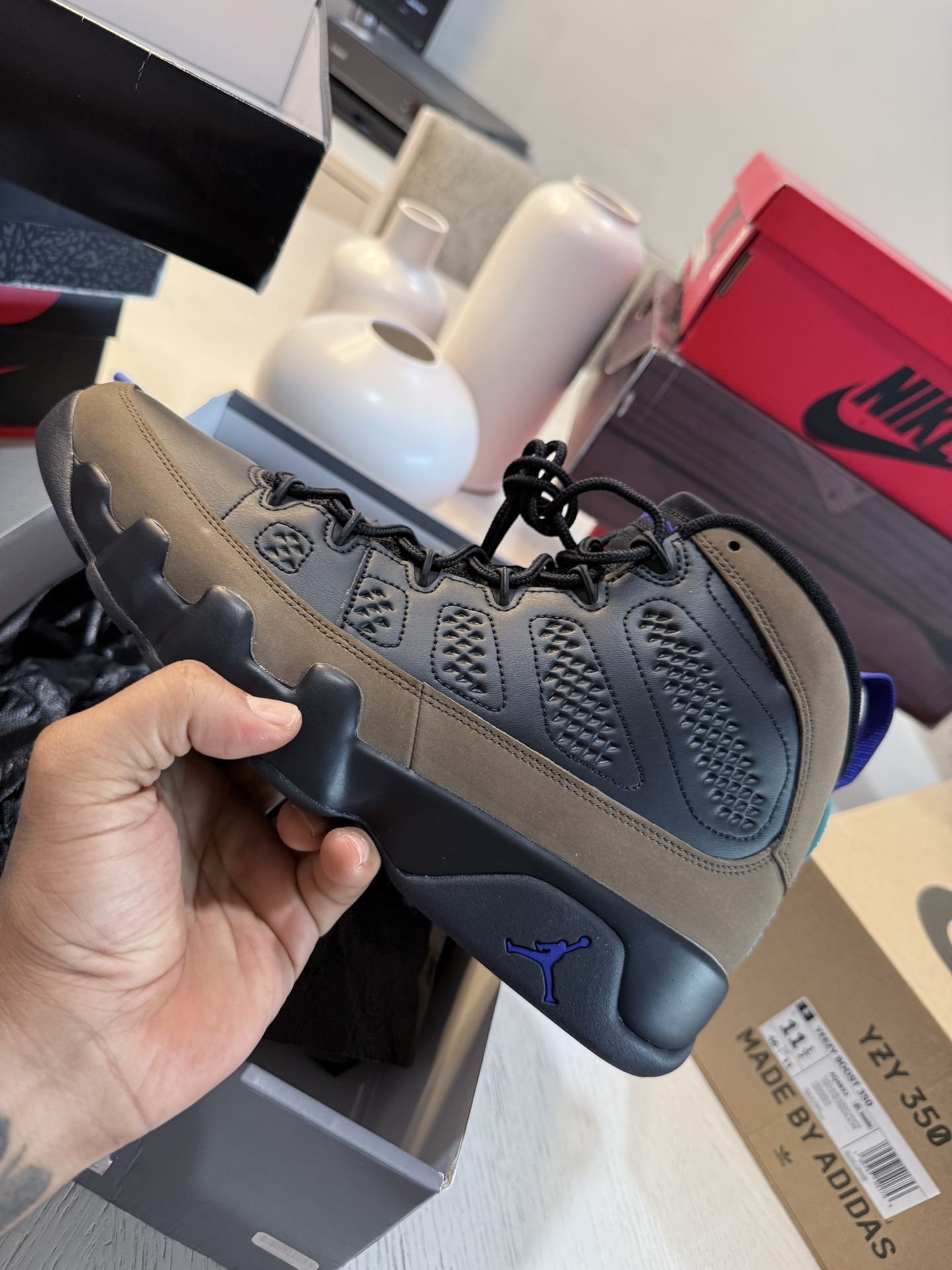 Jordan 9 Retro Light Olive Concord