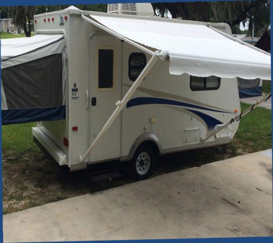 ~Like New Jayco Jay Feather 2010 Good Condition.~