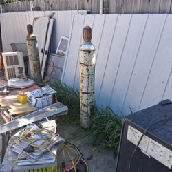 Large Oxygen Welding Tanks