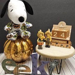 Hallmark 2021 Peanuts Great Pumpkin Charlie Brown Snoopy Plush