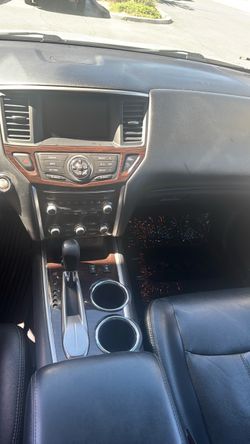 2014 Nissan Pathfinder