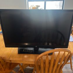 Westinghouse 42” Flat Screen TV