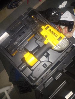DeWalt Nail Gun