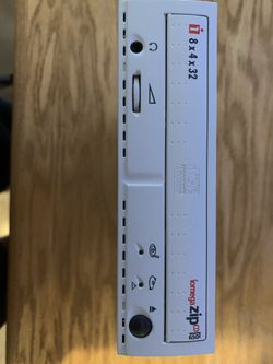 iomega Zip drive 8x4x32