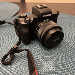 Canon Eos M50 