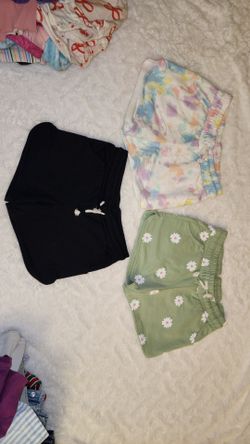 Girl Shorts size 7-8 (never used)