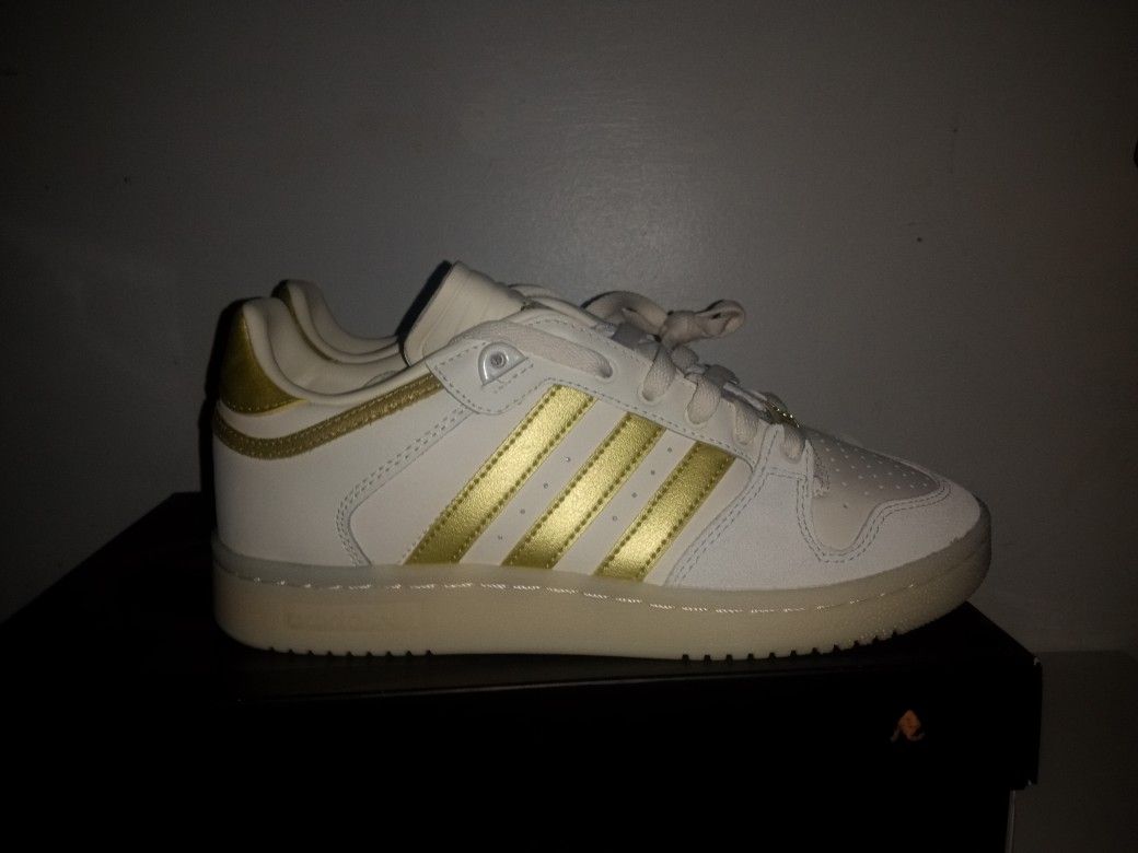 Adidas Los Angeles Football Club Size 9 New!