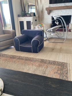 Kids Lounge Chair W/washable Color ,from Smoke Free , Pet Free Home. In San Clemente Ca .