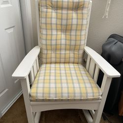 Rocking Chair 