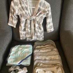 Baby Bundle, Robe, Washcloths, Towel = $10