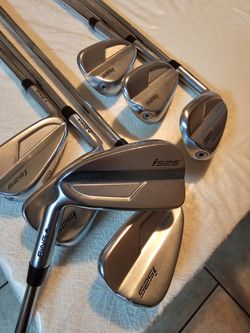 EXCELLENT CONDITION!" LEFT HANDED! PING i525 GOLF CLUB IRON SET WITH AWT 2.0 SHAFTS (1 INCH LONGER FOR TALLER PLAYER)