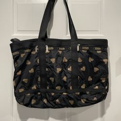 Le Sportsac Black With Gold Hearts And Pouch Tote