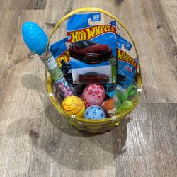 Easter baskets with Hot Wheels