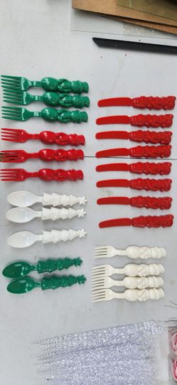Christmas Plastic Cutlery Set Forks Spoons Knives