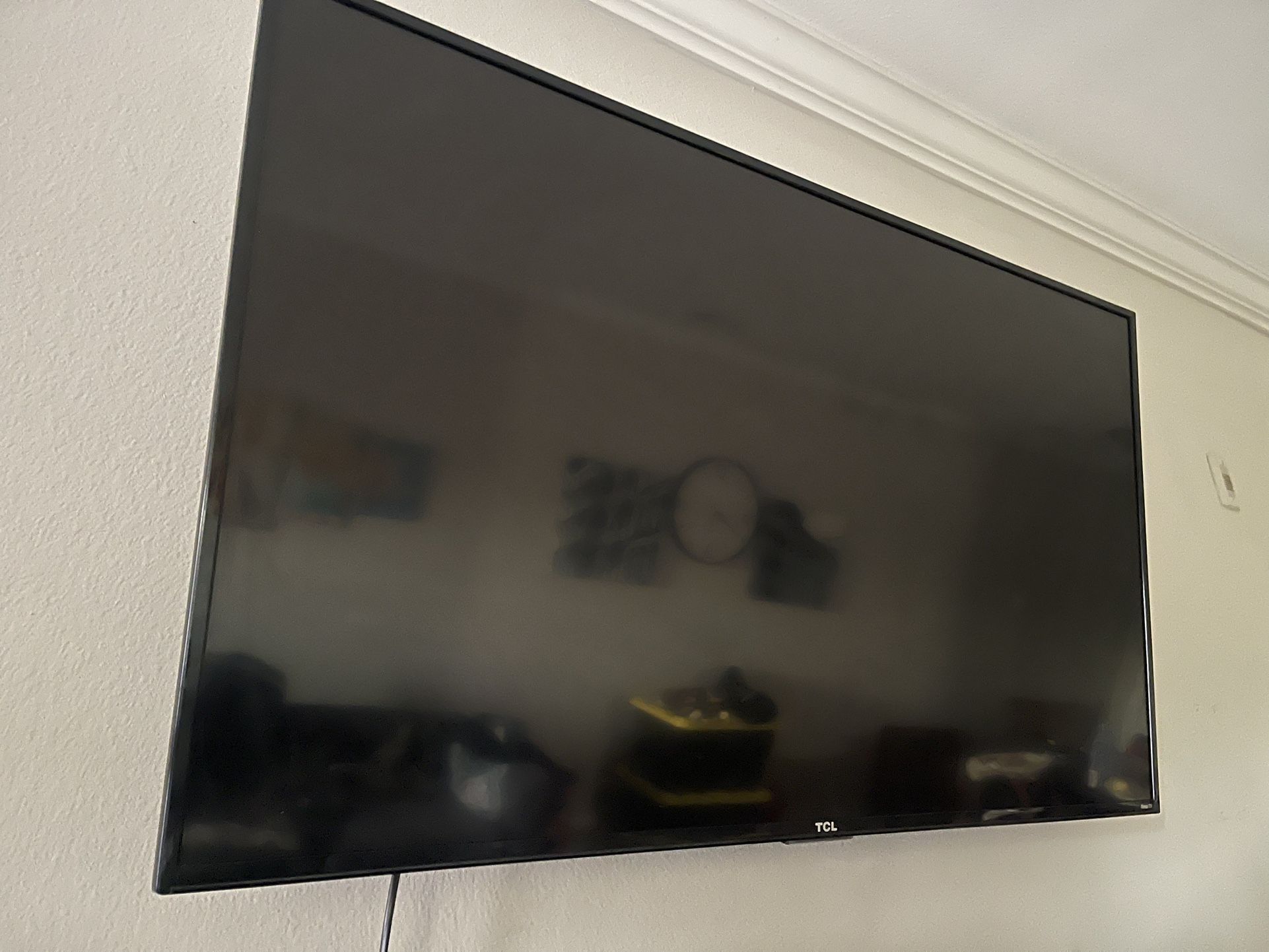 50’’ TCL Roku TV