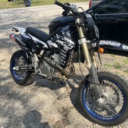 2023 Suzuki DRZ400SM