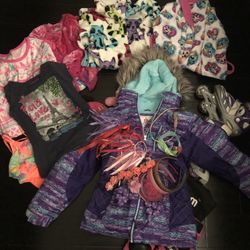 Roller Blades, Knee/Elbow/Wrist guards, Hair bands/Ribbon Ties, 🐻, Jacket, Swimsuit Size 7-10 Girls