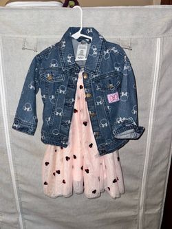 Disney Minnie Mouse outfit set in size 2T.