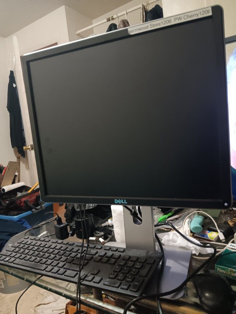 Dell Computer Monitor  2019