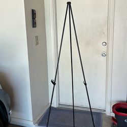 Black Easel