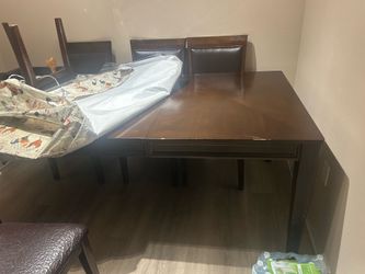 Dinning table