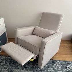 DaVinci Piper 360° Swivel Rocker Recliner Chair - Glider Rocking Chair for Nursery and Living Room- GREENGUARD Gold, FSC & Certi-PUR US Certified - Ul