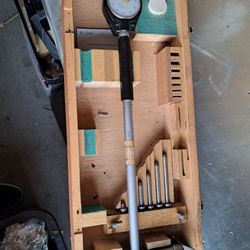 Dial bore gauge  6.5 In To 10 In