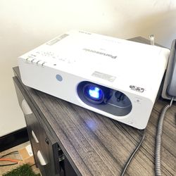 3500 Lumens Panasonic HDMI Projector