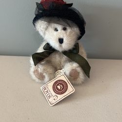 Wickie Lee Hackett 6” Boyd’s Bear