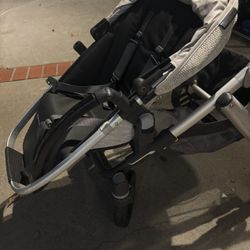 Uppababy Vista For An Amazing Price!!!