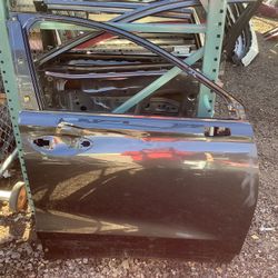 2019 - 2023 Hyundai Santa Fe Passenger Door Shell Used OEM 