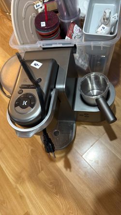 Kurig with milk frother