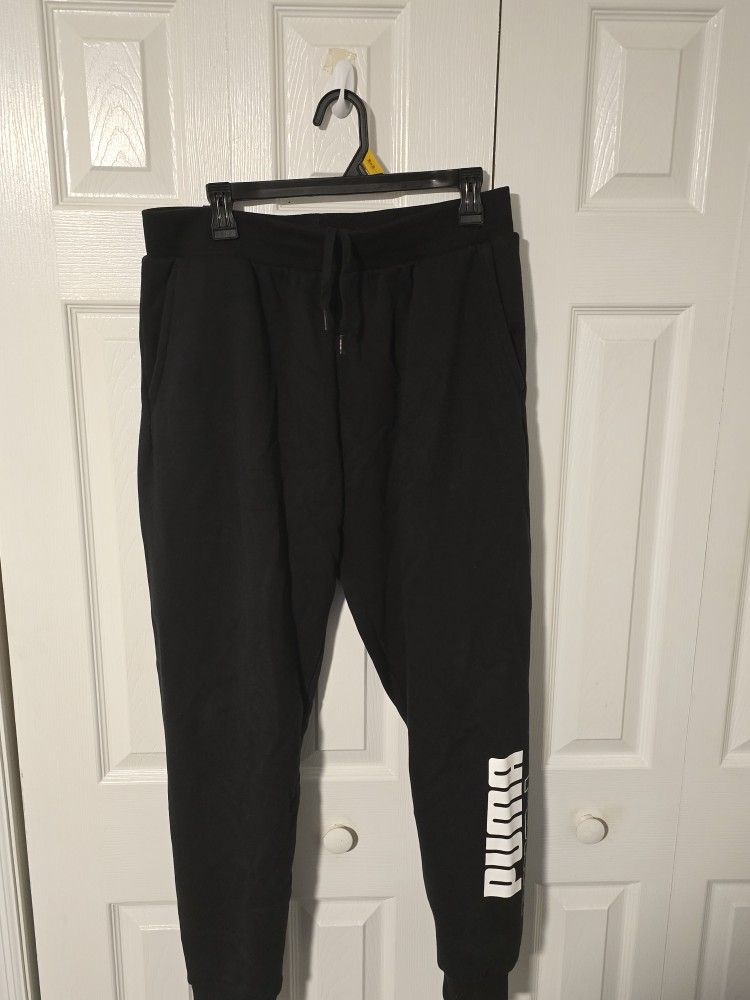 Puma SE Puma Way 1 Black Logo Sleek Sweatpant Large