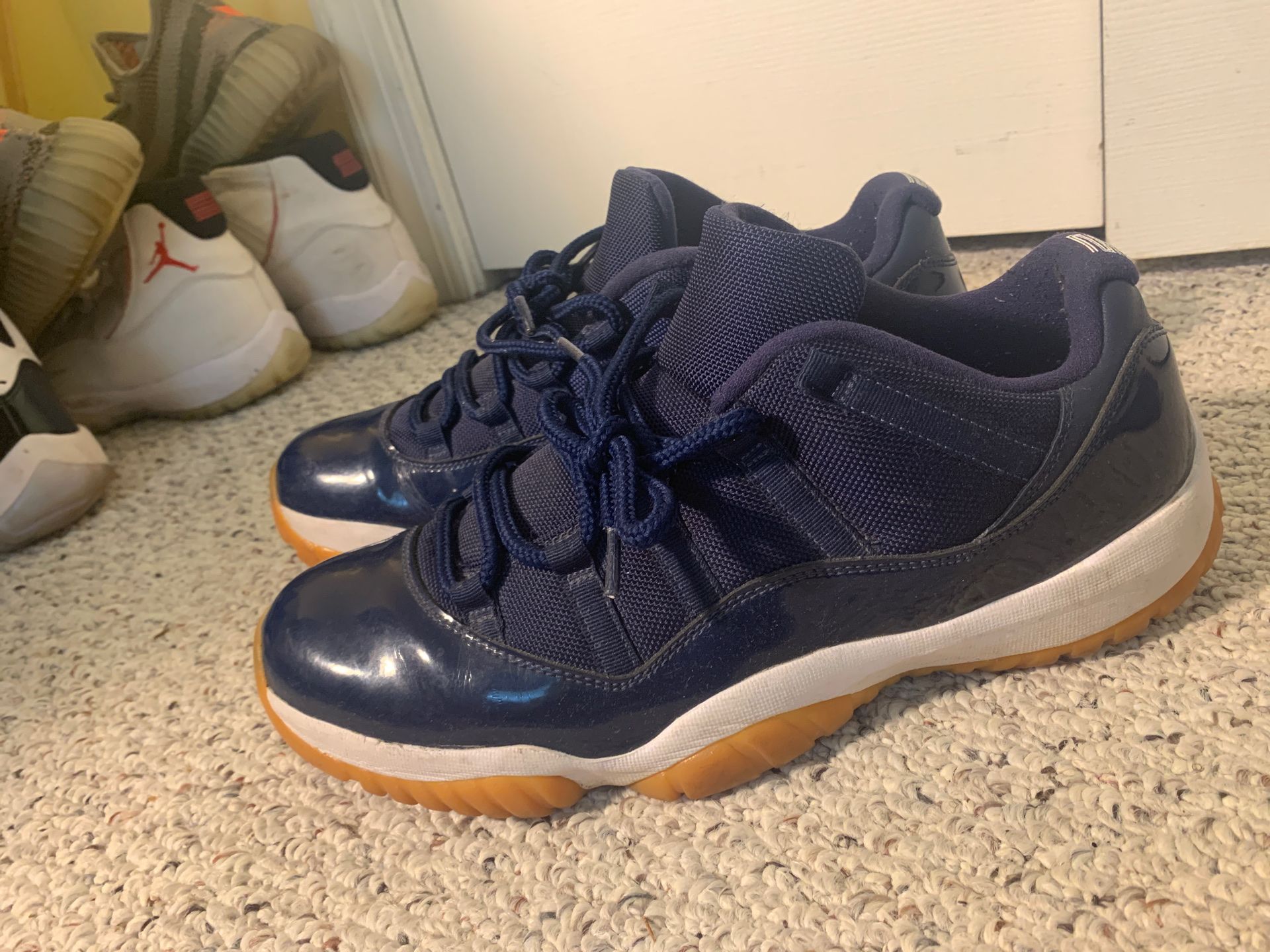 Jordan 11 Low Navy Gums