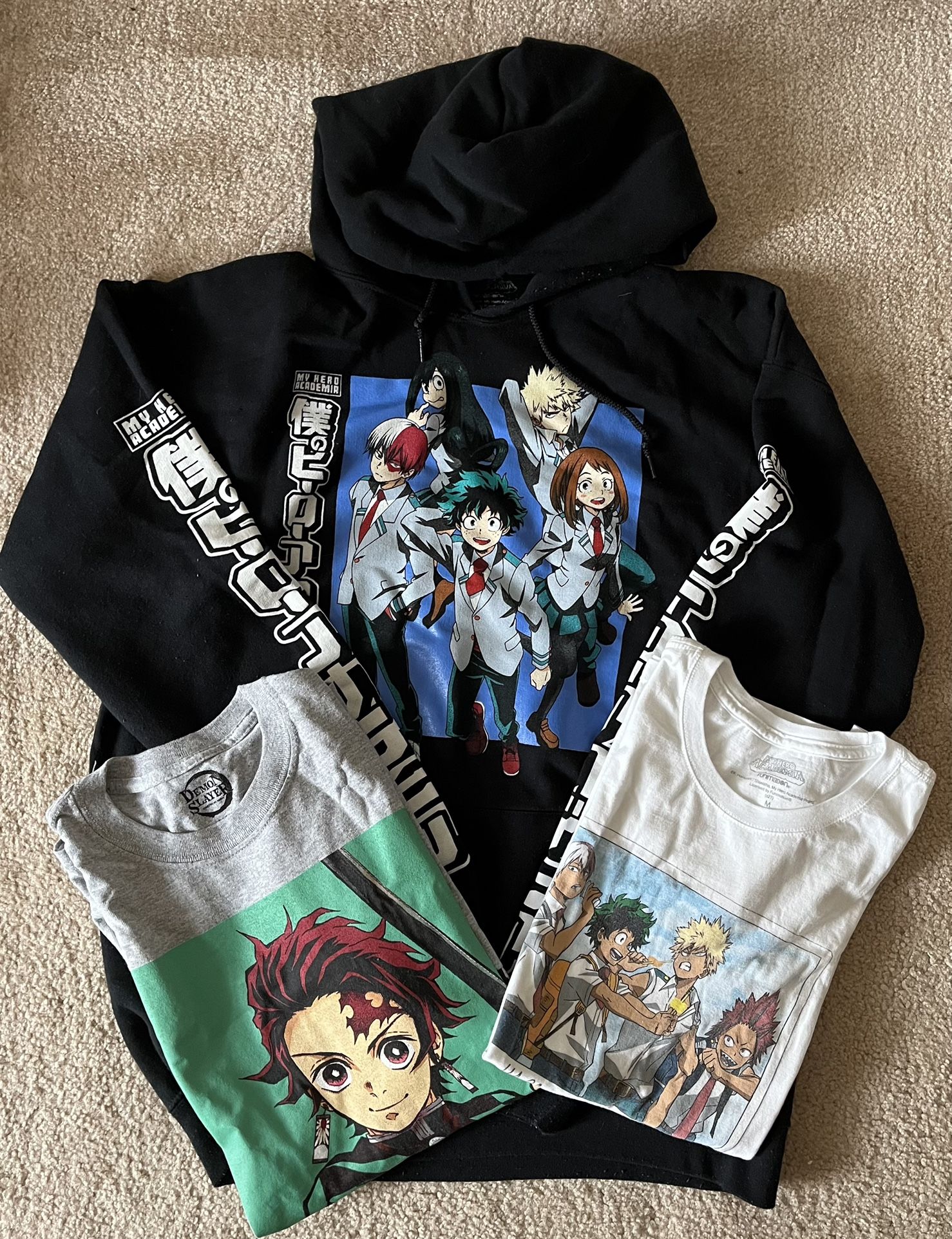 Set - ANIME hoodie / Shirts *see Details *